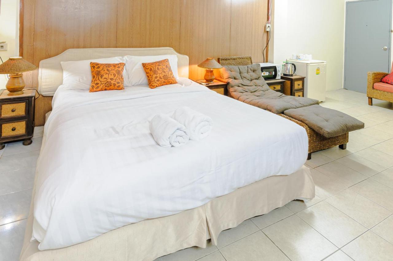 High5 Guesthouse Pattaya Εξωτερικό φωτογραφία