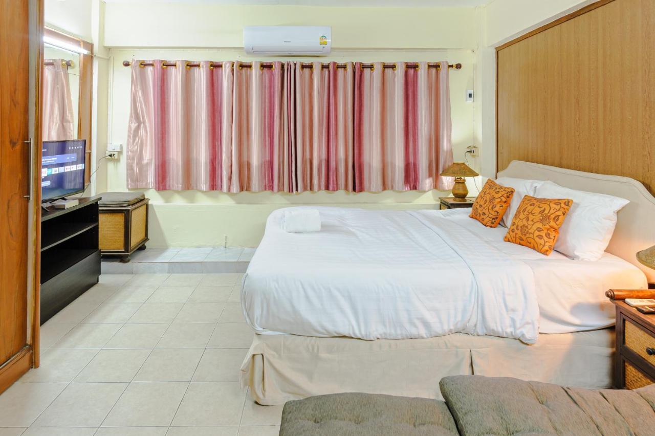 High5 Guesthouse Pattaya Εξωτερικό φωτογραφία
