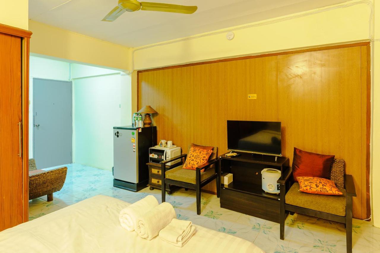 High5 Guesthouse Pattaya Εξωτερικό φωτογραφία