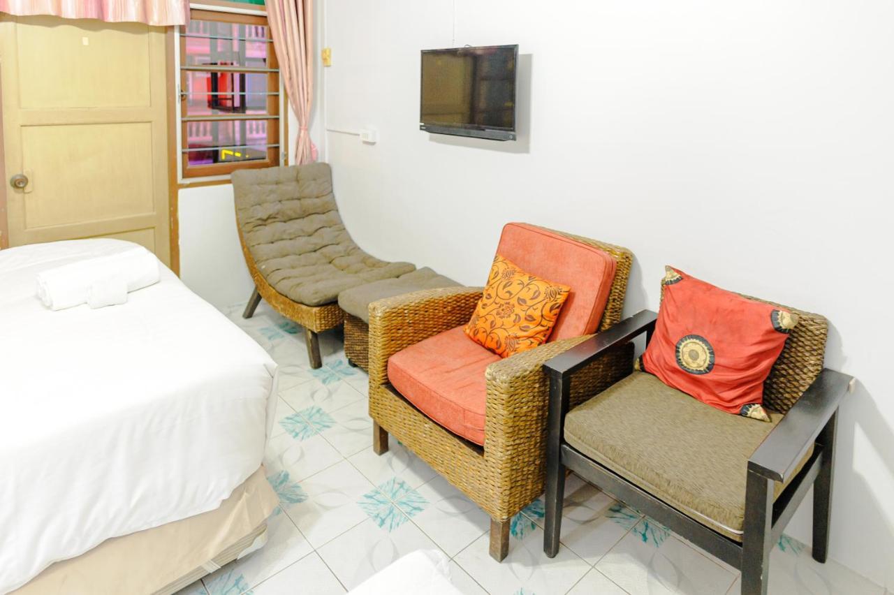 High5 Guesthouse Pattaya Εξωτερικό φωτογραφία