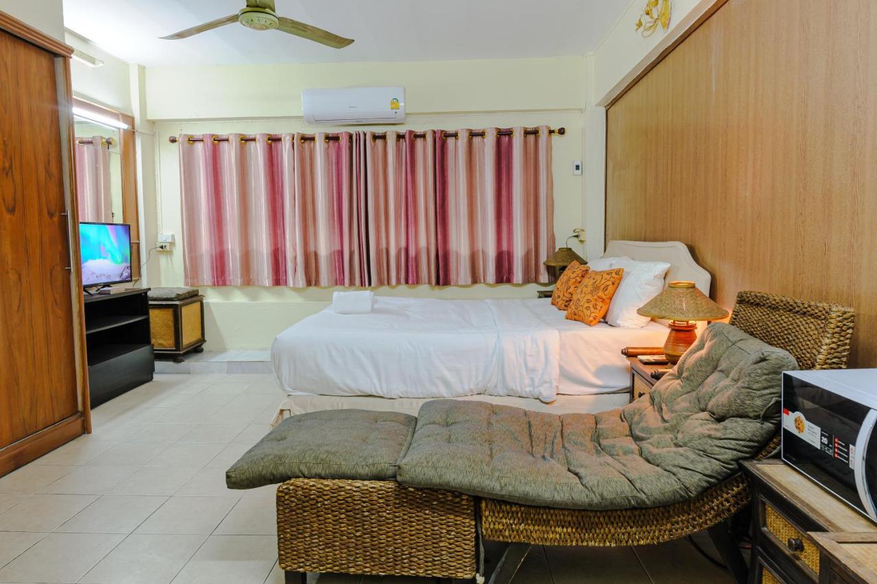 High5 Guesthouse Pattaya Εξωτερικό φωτογραφία