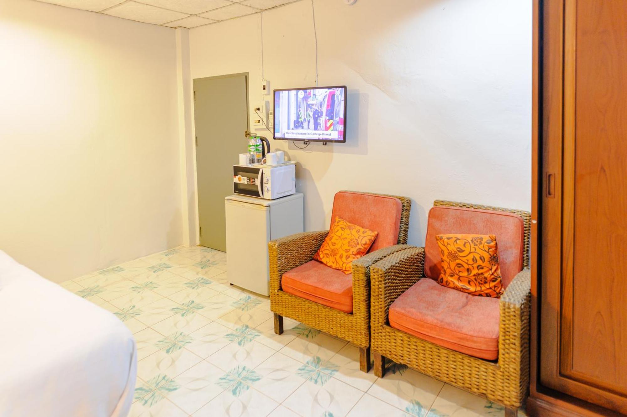 High5 Guesthouse Pattaya Εξωτερικό φωτογραφία