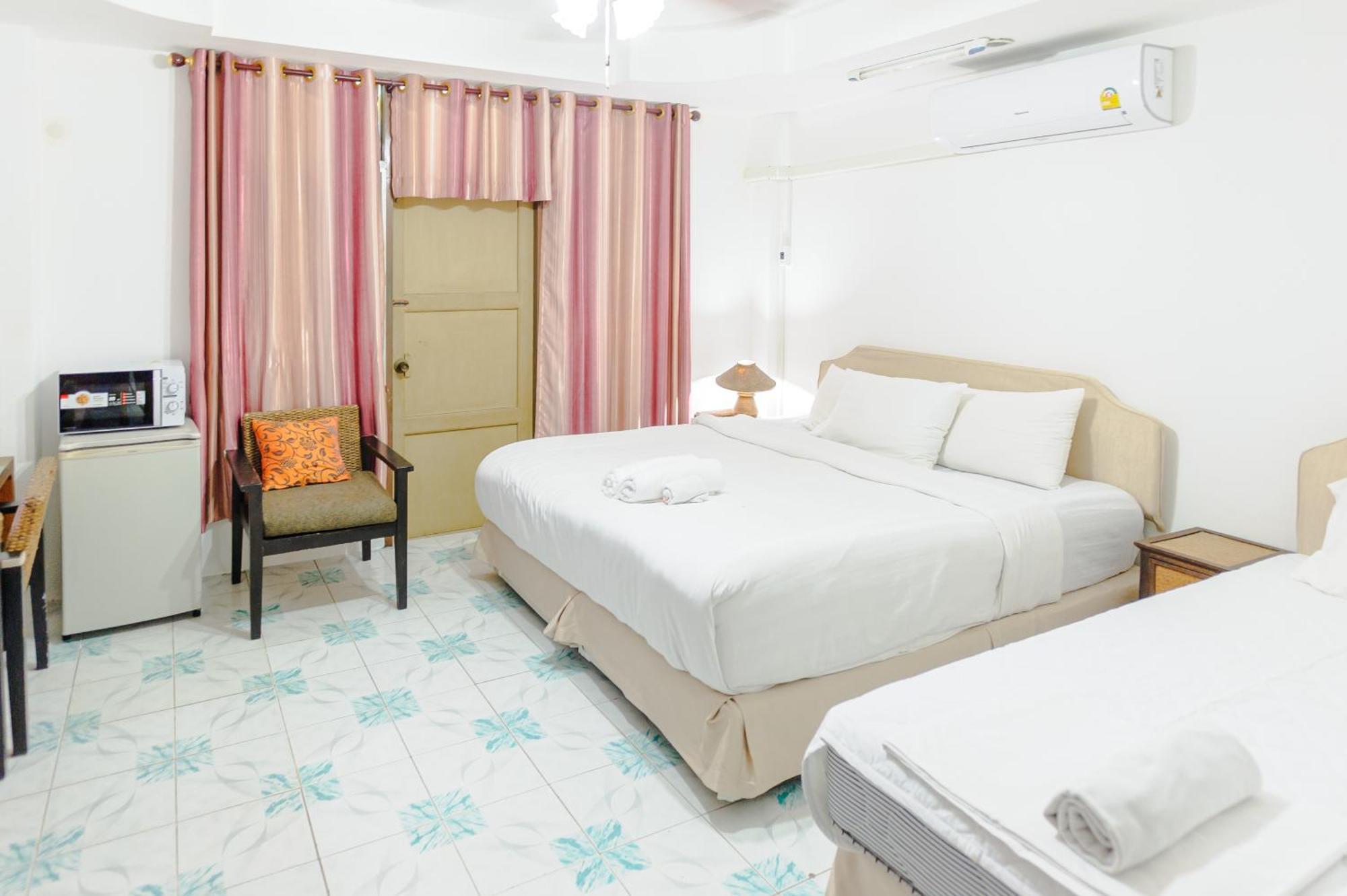 High5 Guesthouse Pattaya Εξωτερικό φωτογραφία