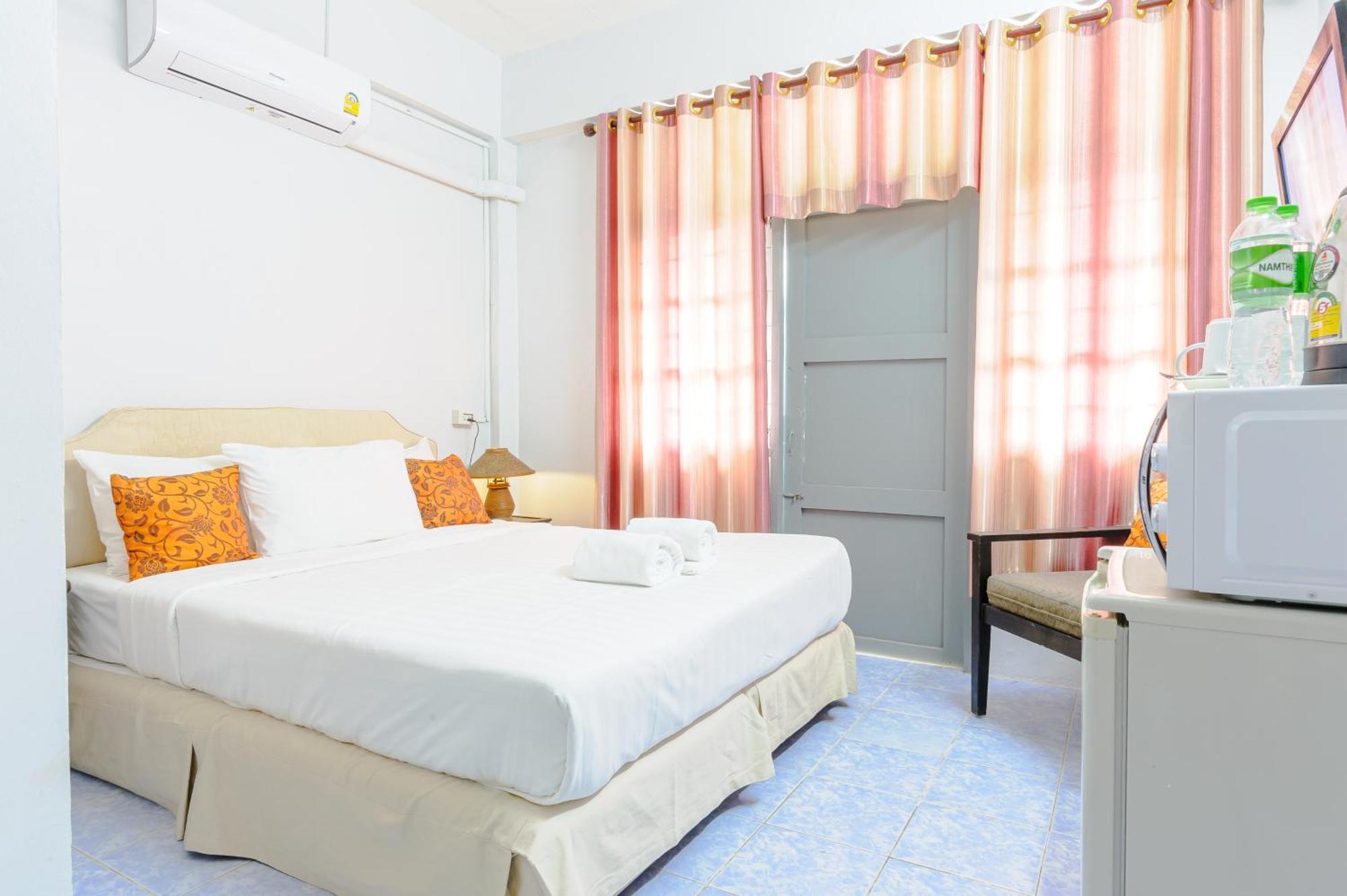 High5 Guesthouse Pattaya Εξωτερικό φωτογραφία