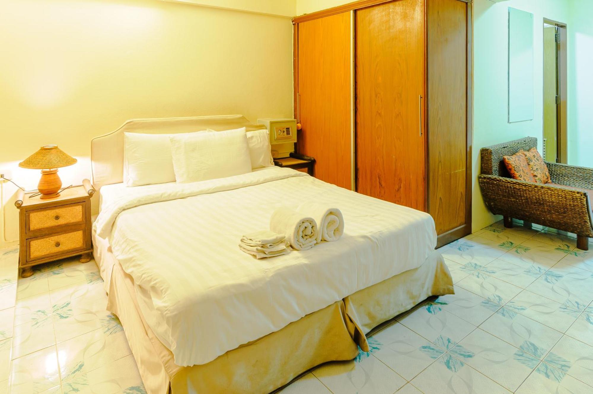 High5 Guesthouse Pattaya Εξωτερικό φωτογραφία