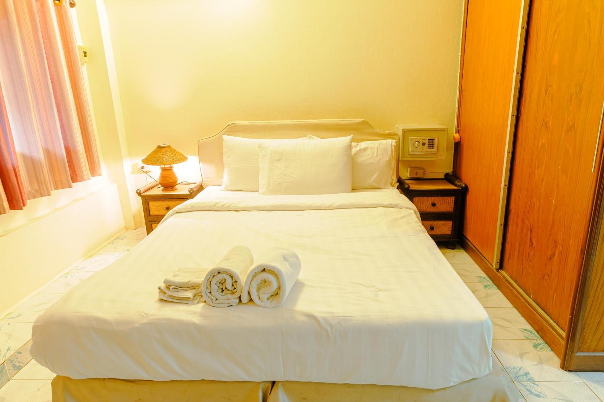 High5 Guesthouse Pattaya Εξωτερικό φωτογραφία