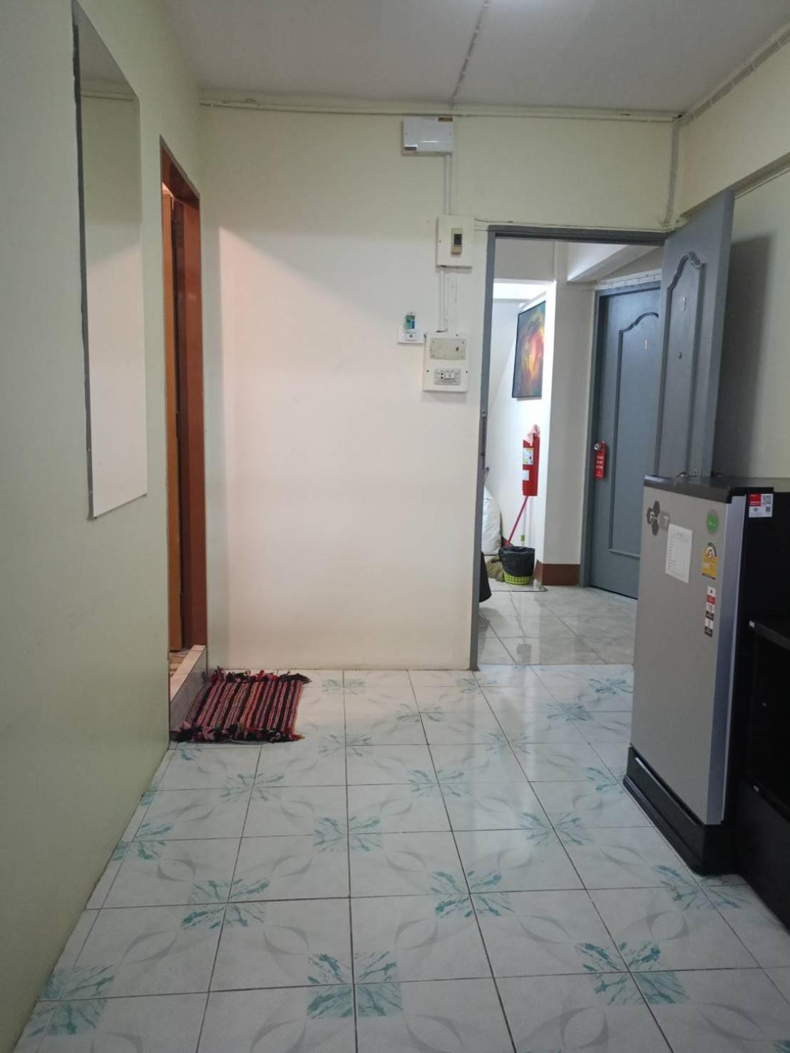 High5 Guesthouse Pattaya Εξωτερικό φωτογραφία